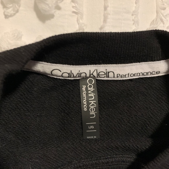 Calvin Klein Performance Cropped Sweatshirt - Picture 2 of 2